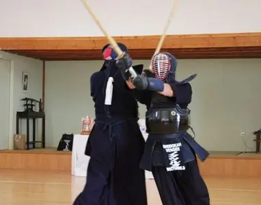 Kendokas en armure en action