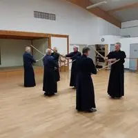 Kendokas de la section seniors en garde